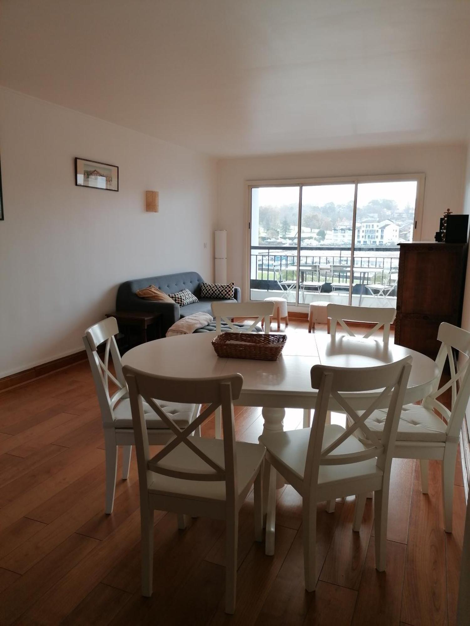 Grand Avec Vue - A Pied Appartement *