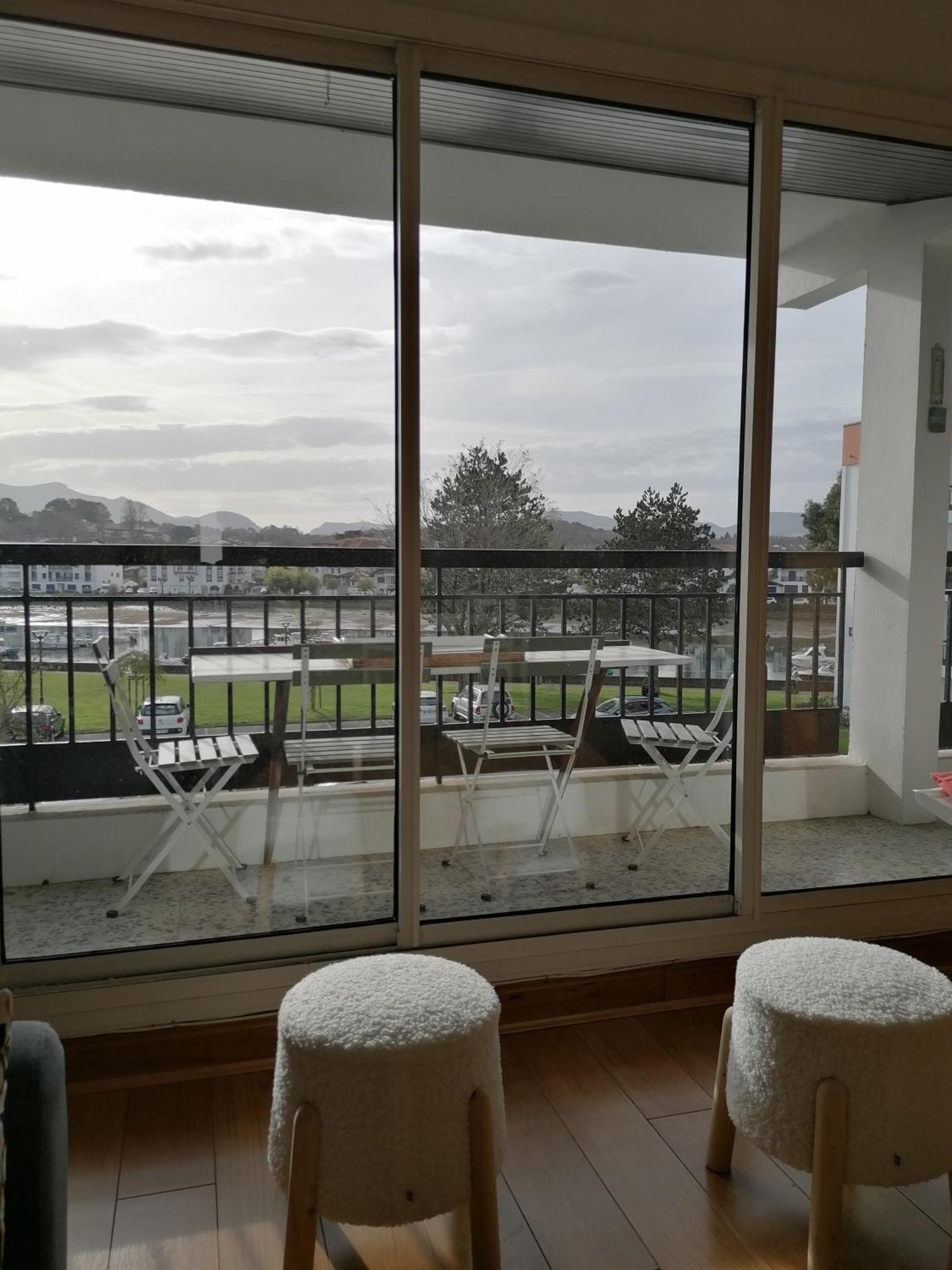 Appartement Grand Avec Vue - A Pied